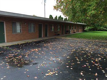 Maples Motel Sandusky Exterior photo